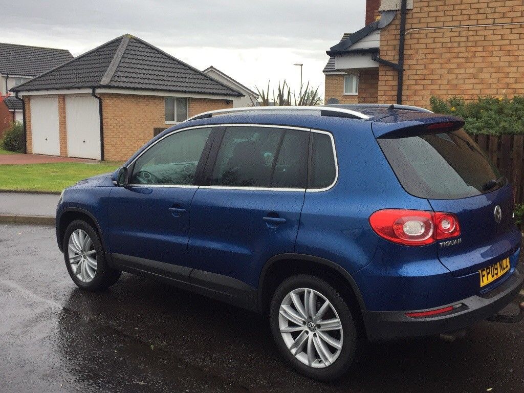 blue tiguan