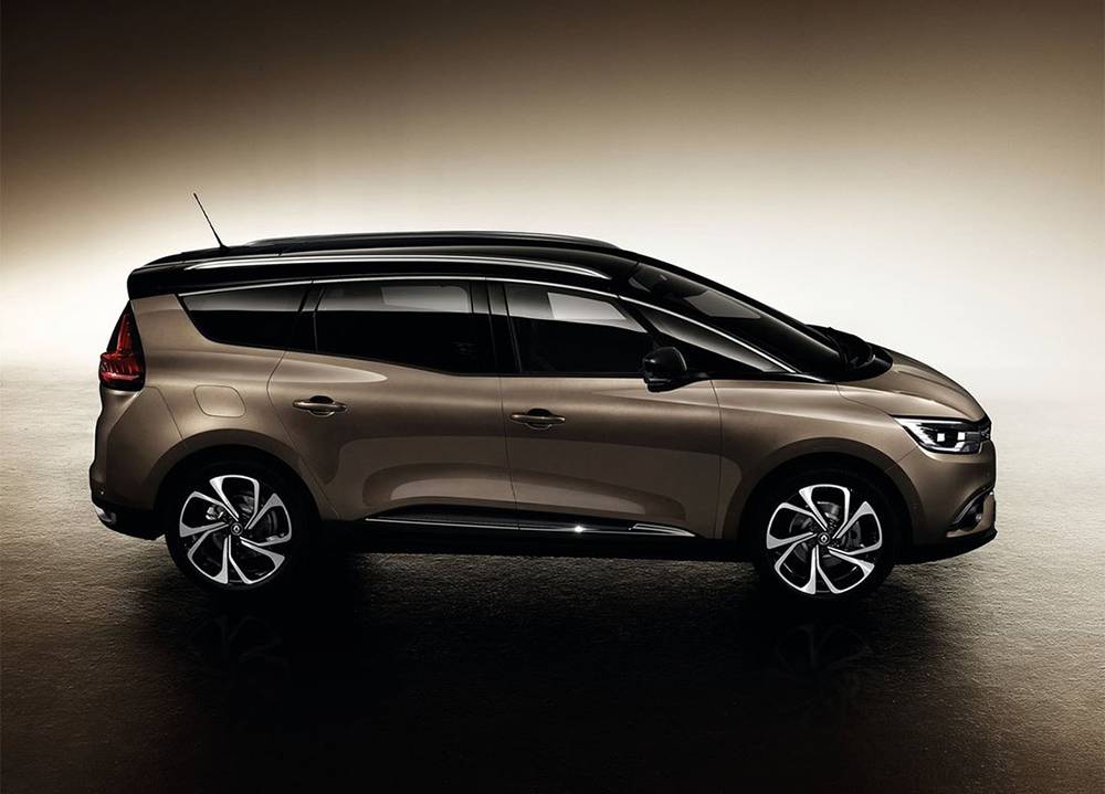 Renault Grand Scenic 2016-2017 фото