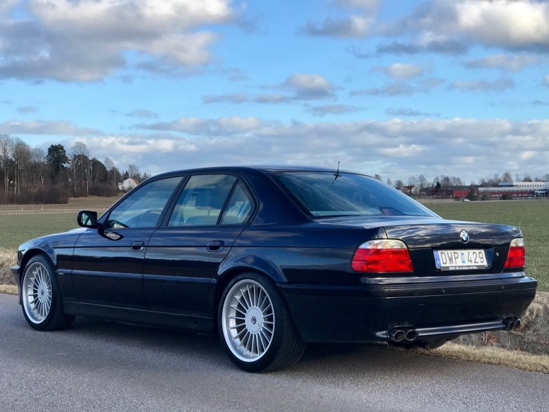 Alpina B12 - прекрасный и редкий BMW 7-серии 1998 года