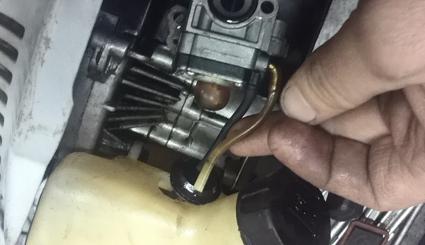 Топливный шланг