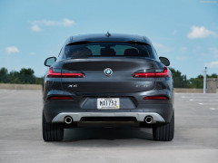 BMW X4 фото