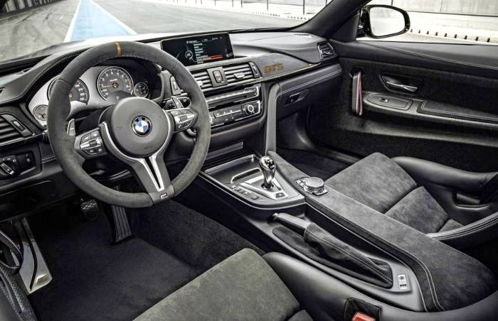 Салон BMW M4 GTS F82