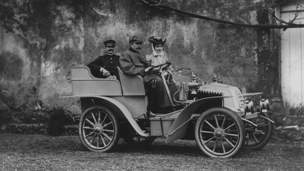 1902-voiturette-2-cylindres.jpg