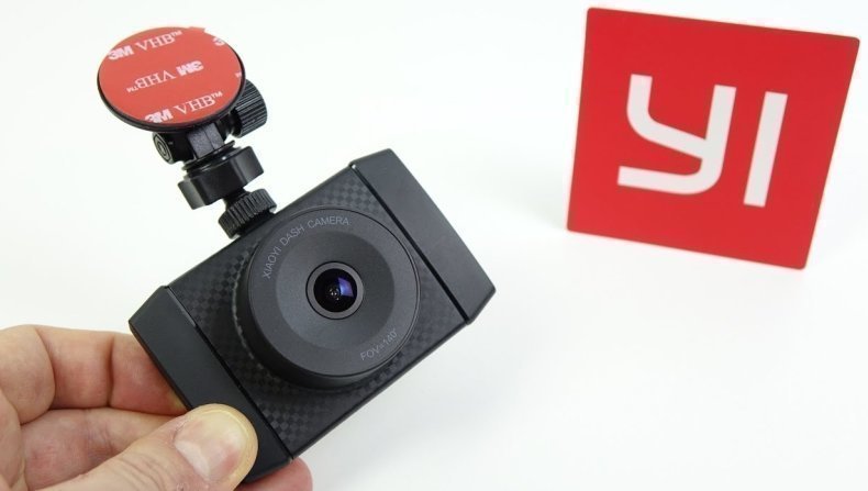 Управление видеорегистратором через приложение YI Ultra Dash Camera