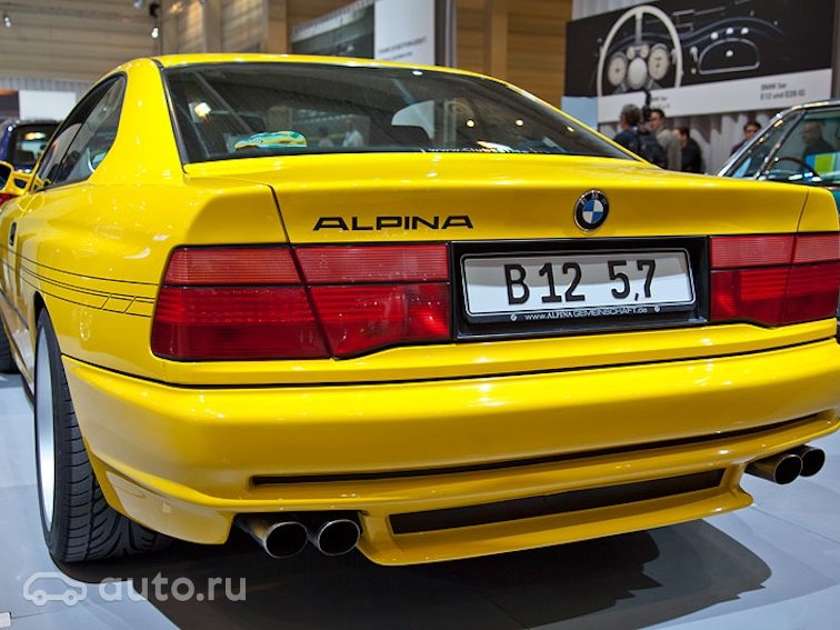 Редкое зрелище — сразу 5 Alpina B12 5.7 Coupe в одном месте